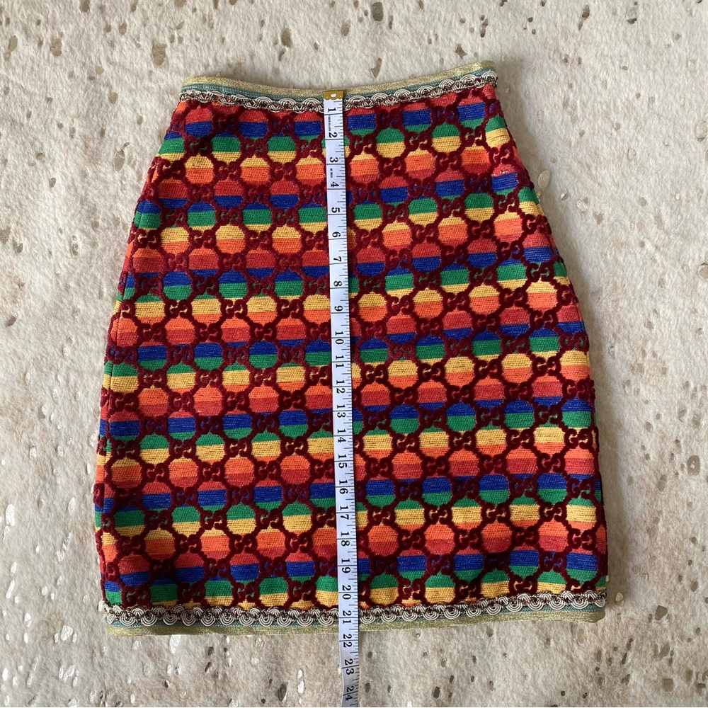 Gucci MultiColor Rainbow Velvet GG Logo Pencil Skirt SS18 Runway Size IT38 US2/4 - Picture 14 of 14